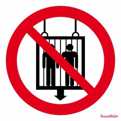 Señal Prohibido usar montacargas